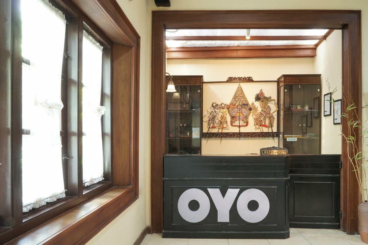 ホテル Oyo 804 ンダレム マハラニ ゲスト ハウス ジョグジャカルタ エクステリア 写真